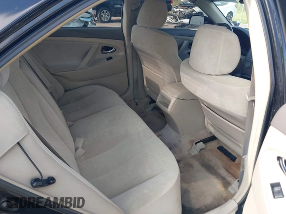 2008 Toyota Camry LE z VIN 4T1BE46K98U248029, wystawiony jako IAAI lot #42228084 z przebiegiem 108 006 mil mil oraz . Historia ofert i sprzedaży dostępna na DreamBid. Obrazek 8.