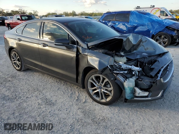 2019 Ford Fusion Hybrid Titanium with VIN 3FA6P0RU3KR138040, listed as a Copart auction lot 70843932 with 68,133 mi miles. Bid and sale history available at carsss.com. Image 4.