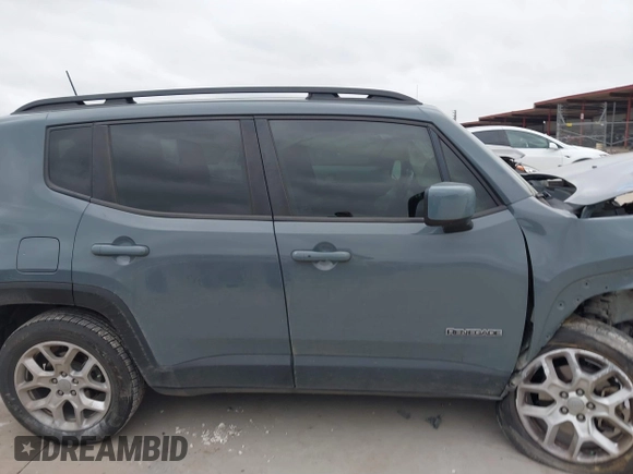2018 Jeep Renegade Latitude with VIN ZACCJABB9JPH85547, listed as a IAAI auction lot 41511374 with 79,837 mi miles. Bid and sale history available at carsss.com. Image 14.
