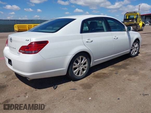 2008 Toyota Avalon XL with VIN 4T1BK36B88U322799, listed as a IAAI auction lot 42183577 with 185,655 mi miles. Bid and sale history available at carsss.com. Image 4.