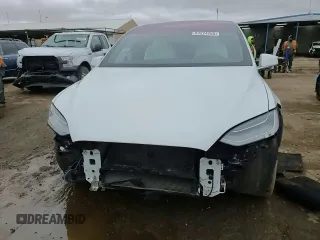 2020 Tesla Model X Long Range with VIN 5YJXCBE25LF235706, listed as a Copart auction lot 51224765 with 82,741 mi miles and Salvage Title. Bid and sale history available at carsss.com. Image 12.