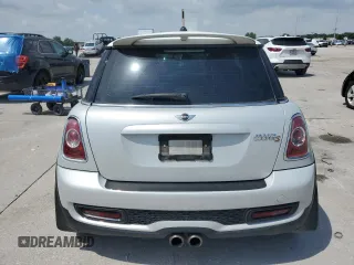 2011 MINI Hardtop S with VIN WMWSV3C53BTY25192, listed as a Copart auction lot 59100785 with Not provided miles and Salvage title. Bid and sale history available at DreamBid. Image 6.