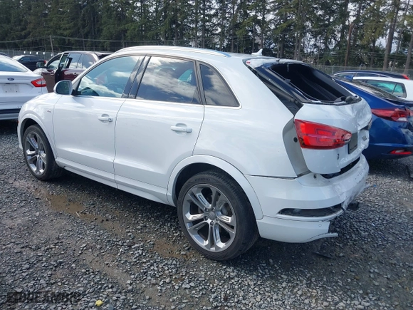 2018 Audi Q3 Premium Plus with VIN WA1JCCFS9JR009373, listed as a IAAI auction lot 41816704 with 95,244 mi miles. Bid and sale history available at carsss.com. Image 3.