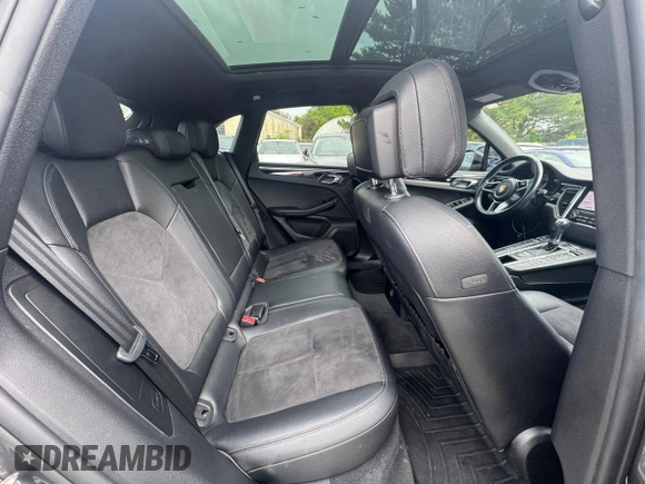 2017 Porsche Macan S z VIN WP1AB2A5XHLB20353, wystawiony jako Copart lot #59118235 z przebiegiem 147 097 mil mil oraz Tytuł czysty. Historia ofert i sprzedaży dostępna na DreamBid. Obrazek 6.