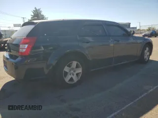 2005 Dodge Magnum SE z VIN 2D4FV48V55H533891, wystawiony jako Copart lot #74751644 z przebiegiem 287 869 mil mil oraz Szkoda całkowita • Salvage title. Historia ofert i sprzedaży dostępna na DreamBid. Obrazek 3.