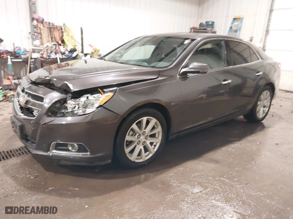 2013 Chevrolet Malibu LTZ with VIN 1G11H5SA0DF288078, listed as a IAAI auction lot 41441128 with 92,318 mi miles. Bid and sale history available at carsss.com. Image 2.