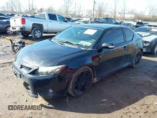 2012 Scion tC z VIN JTKJF5C79C3025063, wystawiony jako IAAI lot #41679076 z przebiegiem 153 272 mil mil oraz . Historia ofert i sprzedaży dostępna na DreamBid. Obrazek 17.