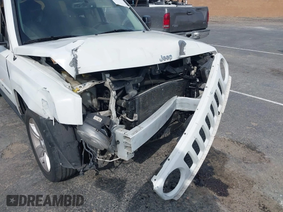 2017 Jeep Patriot Latitude with VIN 1C4NJPFB2HD184608, listed as a IAAI auction lot 41765263 with 145,194 mi miles and . Bid and sale history available at DreamBid. Image 6.