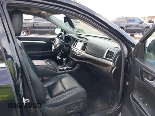 2017 Toyota Highlander XLE with VIN 5TDKZRFH9HS509478, listed as a IAAI auction lot 41448617 with 131,839 mi miles and . Bid and sale history available at DreamBid. Image 5.