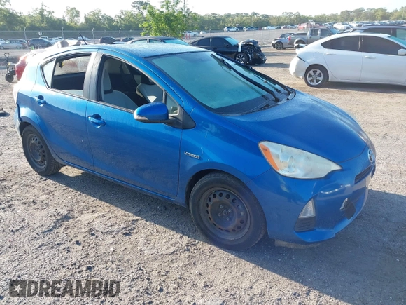2012 Toyota Prius c One with VIN JTDKDTB34C1026833, listed as a IAAI auction lot 42001552 with 224,426 mi miles. Bid and sale history available at carsss.com. Image 1.