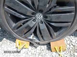 2019 Volkswagen Atlas SEL Premium с VIN 1V2NR2CAXKC622911, выставлен на аукционе IAAI как лот 42582636 с пробегом 171 431 миль миль и . История ставок и продаж доступна на DreamBid. Изображение 6.