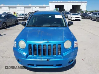 2008 Jeep Compass Sport with VIN 1J8FT47W18D694665, listed as a IAAI auction lot 41772431 with 194,442 mi miles. Bid and sale history available at carsss.com. Image 12.