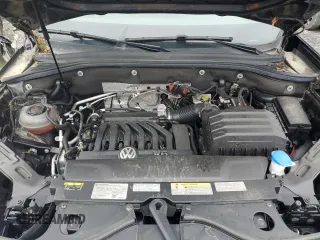 2022 Volkswagen Atlas SE with VIN 1V2HR2CA1NC526036, listed as a Copart auction lot 60133505 with 52,365 mi miles and Salvage title. Bid and sale history available at DreamBid. Image 12.