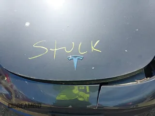 2023 Tesla Model 3 с VIN 5YJ3E1EA3PF686679, выставлен на аукционе IAAI как лот 42240380 с пробегом 20 512 миль миль и . История ставок и продаж доступна на DreamBid. Изображение 10.
