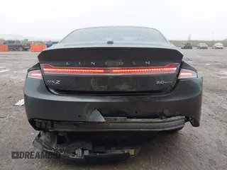 2015 Lincoln MKZ z VIN 3LN6L2G99FR604894, wystawiony jako IAAI lot #41433264 z przebiegiem 262 472 mil mil oraz . Historia ofert i sprzedaży dostępna na DreamBid. Obrazek 17.