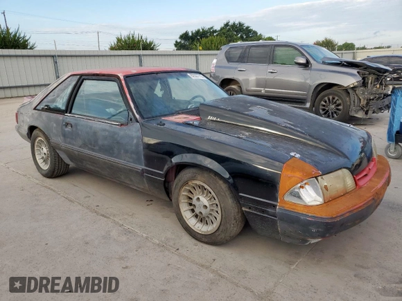 1992 Ford Mustang with VIN 1FACP41M7NF147556, listed as a Copart auction lot 62507715 with 19,195 mi miles and Clean title. Bid and sale history available at DreamBid. Image 5.