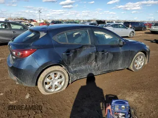 2016 Mazda 3 i Sport with VIN JM1BM1J72G1331827, listed as a Copart auction lot 47018765 with 72,116 mi miles and Salvage Title. Bid and sale history available at DreamBid. Image 3.