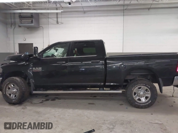 2018 Ram 2500 Tradesman with VIN 3C6UR5CL8JG206620, listed as a IAAI auction lot 42016772 with 91,446 mi miles and . Bid and sale history available at DreamBid. Image 15.