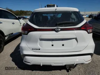 2022 Nissan Kicks S z VIN 3N1CP5BV1NL490430, wystawiony jako Copart lot #47868355 z przebiegiem Nie podano mil oraz Nie do naprawy • Non repairable. Historia ofert i sprzedaży dostępna na DreamBid. Obrazek 6.