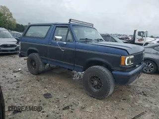 1990 Ford Bronco XL with VIN 1FMEU15N4LLA03776, listed as a Copart auction lot 54120325 with 184,480 mi miles and Clean Title. Bid and sale history available at carsss.com. Image 4.