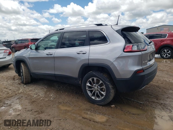 2019 Jeep Cherokee Latitude Plus z VIN 1C4PJMLX5KD331230, wystawiony jako Copart lot #56029515 z przebiegiem 84 912 mil mil oraz Szkoda całkowita • Salvage title. Historia ofert i sprzedaży dostępna na DreamBid. Obrazek 2.