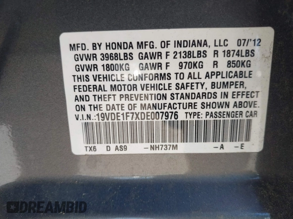 2013 Acura ILX Tech Pkg with VIN 19VDE1F7XDE007976, listed as a IAAI auction lot 42052098 with 119,494 mi miles. Bid and sale history available at carsss.com. Image 9.