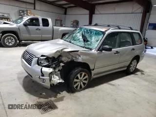 2007 Subaru Forester X with VIN JF1SG63677H724650, listed as a Copart auction lot 72498224 with 0 mi miles and Salvage Title. Bid and sale history available at carsss.com. Image 1.