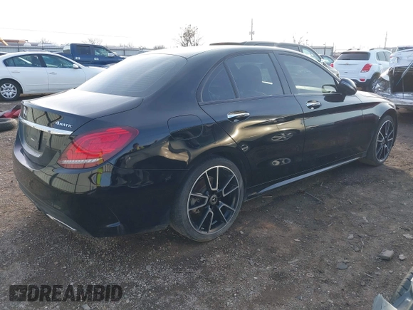 2019 Mercedes-Benz C 300 with VIN 55SWF8EB7KU300557, listed as a IAAI auction lot 41405666 with 72,238 mi miles and . Bid and sale history available at carsss.com. Image 4.