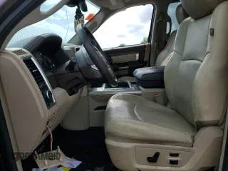 2014 Ram 2500 Laramie with VIN 3C6UR5FLXEG179678, listed as a Copart auction lot 53388095 with 128,112 mi miles and Salvage title. Bid and sale history available at DreamBid. Image 7.