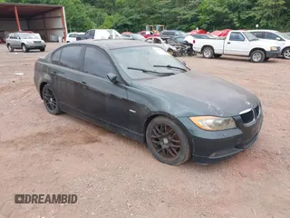 2006 BMW 3 Series 325xi z VIN WBAVD13556KT78123, wystawiony jako IAAI lot #42436337 z przebiegiem 140 658 mil mil oraz . Historia ofert i sprzedaży dostępna na DreamBid. Obrazek 1.