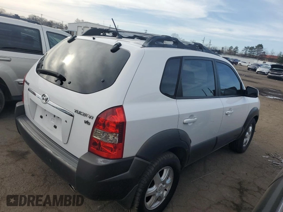 2005 Hyundai Tucson GLS with VIN KM8JN12D45U188612, listed as a Copart auction lot 51826225 with 192,677 mi miles and Salvage Title. Bid and sale history available at carsss.com. Image 3.