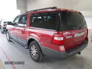 2007 Ford Expedition EL XLT with VIN 1FMFK15577LA81842, listed as a IAAI auction lot 41389458 with 221,603 mi miles. Bid and sale history available at carsss.com. Image 3.