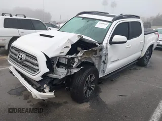 2016 Toyota Tacoma SR with VIN 3TMCZ5AN0GM030469, listed as a IAAI auction lot 41665255 with 178,591 mi miles and . Bid and sale history available at carsss.com. Image 19.