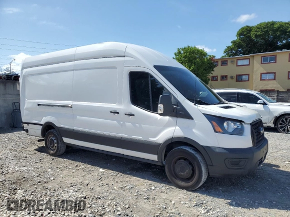 2021 Ford Transit Cargo with VIN 1FTBR3X83MKA58920, listed as a Copart auction lot 59946095 with 65,655 mi miles and Salvage title. Bid and sale history available at DreamBid. Image 4.