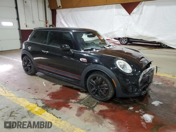2017 MINI Hardtop John Cooper Works with VIN WMWXM9C55HT998118, listed as a Copart auction lot 86116764 with Not provided miles and Salvage title. Bid and sale history available at DreamBid. Image 4.