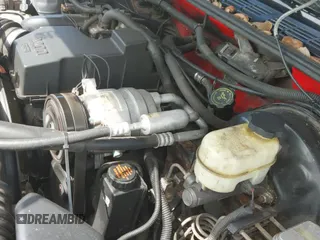 2001 Chevrolet S-10 LS Xtreme z VIN 1GCCS195718162108, wystawiony jako IAAI lot #43279768 z przebiegiem 235 158 mil mil oraz . Historia ofert i sprzedaży dostępna na DreamBid. Obrazek 19.