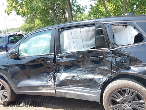 2021 Honda Passport Sport with VIN 5FNYF8H24MB043219, listed as a IAAI auction lot 42461003 with 38,800 mi miles and . Bid and sale history available at DreamBid. Image 14.