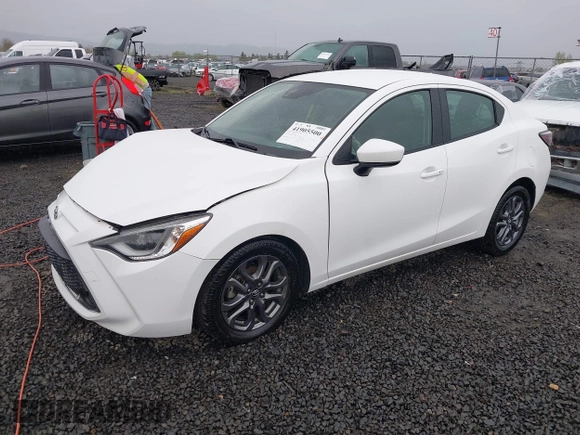 2019 Toyota Yaris L z VIN 3MYDLBYV5KY506616, wystawiony jako IAAI lot #41905500 z przebiegiem 62 758 mil mil oraz . Historia ofert i sprzedaży dostępna na DreamBid. Obrazek 17.