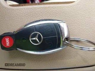 2009 Mercedes-Benz E-Class Luxury 3.5L with VIN WDBUF56X39B363765, listed as a IAAI auction lot 41346678 with 91,076 mi miles. Bid and sale history available at carsss.com. Image 11.