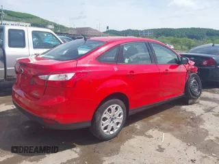 2012 Ford Focus SE с VIN 1FAHP3F27CL414653, выставлен на аукционе IAAI как лот 42358976 с пробегом 106 288 миль миль и . История ставок и продаж доступна на DreamBid. Изображение 4.