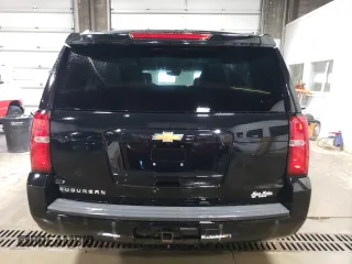 2016 Chevrolet Suburban LT with VIN 1GNSKHKC8GR170354, listed as a Copart auction lot 52237925 with 311,747 mi miles and Clean title. Bid and sale history available at DreamBid. Image 6.