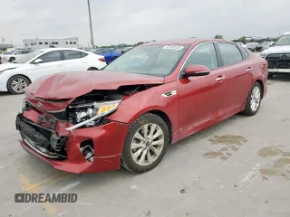 2018 Kia Optima S z VIN 5XXGT4L32JG200879, wystawiony jako Copart lot #55100105 z przebiegiem 55 022 mil mil oraz Szkoda całkowita • Salvage title. Historia ofert i sprzedaży dostępna na DreamBid. Obrazek 1.