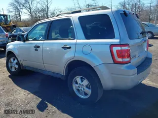 2008 Ford Escape XLT with VIN 1FMCU031X8KE76869, listed as a IAAI auction lot 41802935 with 155,746 mi miles. Bid and sale history available at carsss.com. Image 3.
