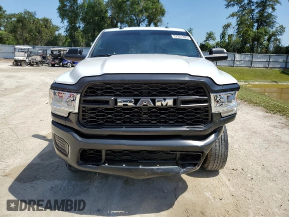 2022 Ram 2500 Tradesman with VIN 3C6UR4CJ7NG356300, listed as a Copart auction lot 57221305 with 33,230 mi miles and Salvage title. Bid and sale history available at DreamBid. Image 5.