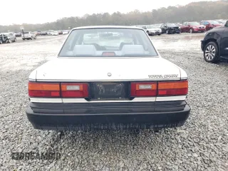 1988 Toyota Camry z VIN JT2SV21E7J3277138, wystawiony jako Copart lot #80039334 z przebiegiem 152 555 mil mil oraz Szkoda całkowita • Salvage title. Historia ofert i sprzedaży dostępna na DreamBid. Obrazek 6.