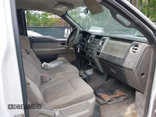 2010 Ford F-150 z VIN 1FTNF1CV7AKE05392, wystawiony jako IAAI lot #42422998 z przebiegiem 147 274 mil mil oraz . Historia ofert i sprzedaży dostępna na DreamBid. Obrazek 5.