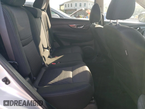 2017 Nissan Rogue SV with VIN KNMAT2MV7HP552465, listed as a Copart auction lot 62162165 with 124,217 mi miles and Clean title. Bid and sale history available at DreamBid. Image 11.