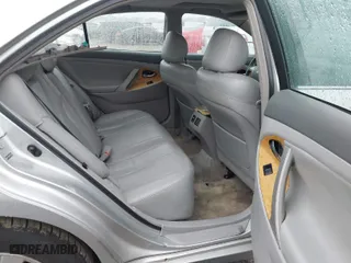 2007 Toyota Camry CE with VIN 4T1BE46K57U075558, listed as a IAAI auction lot 41948885 with 275,636 mi miles. Bid and sale history available at carsss.com. Image 8.