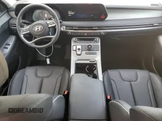 2025 Hyundai Palisade SEL z VIN KM8R24GE8SU853215, wystawiony jako Copart lot #53134945 z przebiegiem 11 357 mil mil oraz Szkoda całkowita • Salvage title. Historia ofert i sprzedaży dostępna na DreamBid. Obrazek 8.