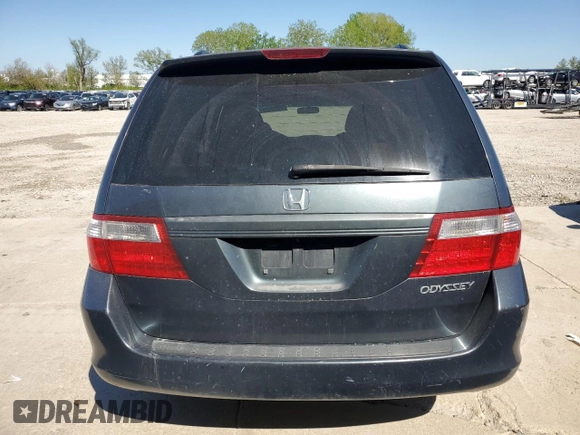 2005 Honda Odyssey EX z VIN 5FNRL38455B400474, wystawiony jako Copart lot #55845445 z przebiegiem Nie podano mil oraz Czysty tytuł • Clean title. Historia ofert i sprzedaży dostępna na DreamBid. Obrazek 6.